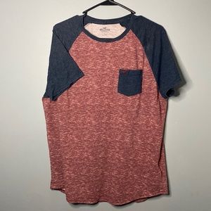 Hollister T-shirt